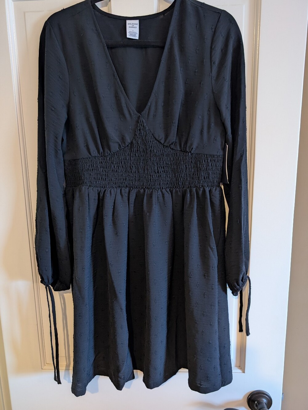 Women's Melrose & Market Black Long Sleeve V-Neck Smocked Waist Dress
